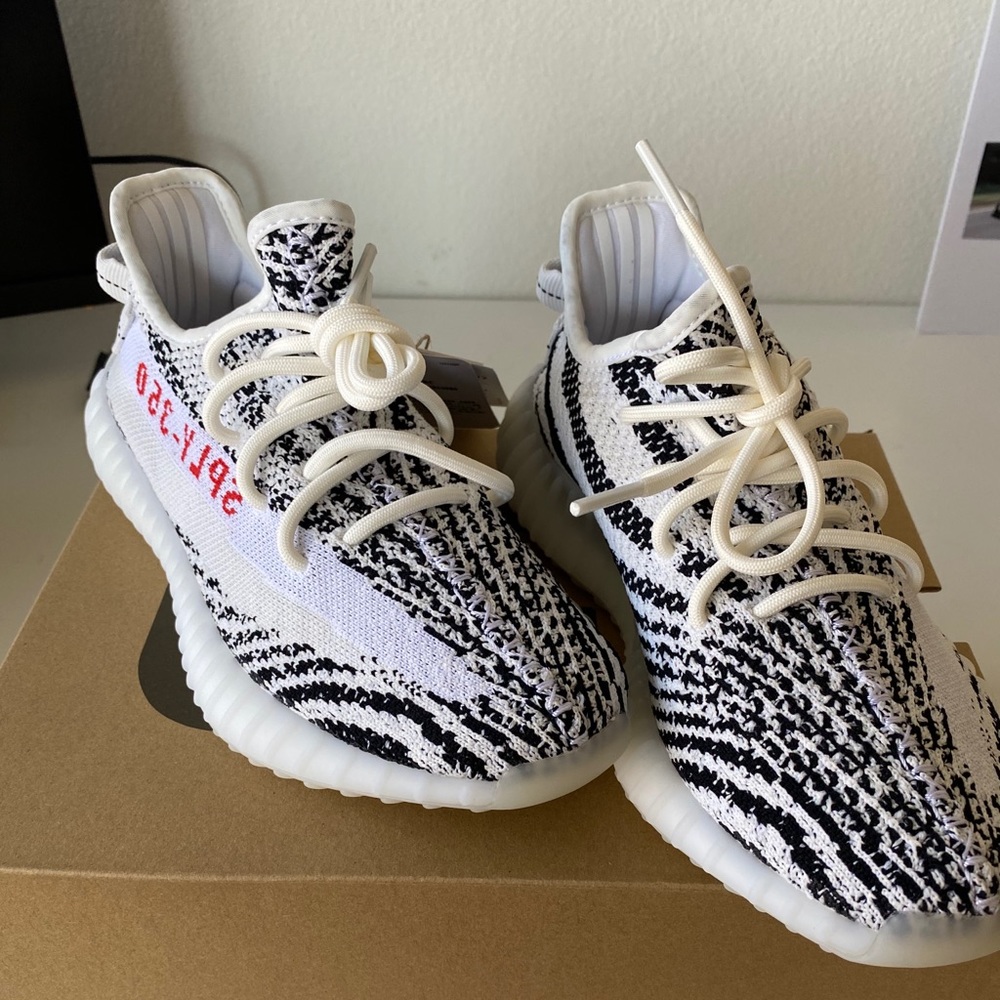 Yeezy Boost 350 V2 Zebra - verified authentic